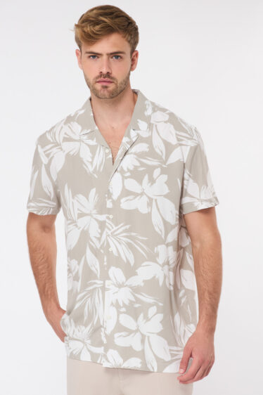 חולצה מכופתרת ויסקוזה מודפס - בז'