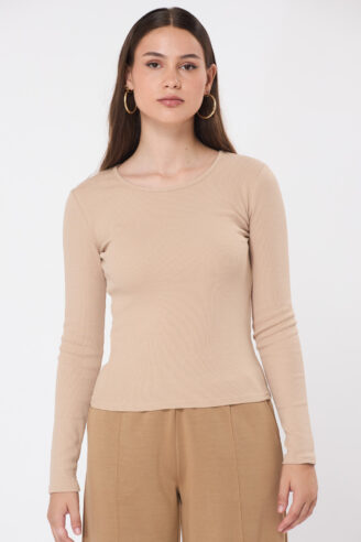 חולצת בייסיק ריב שרוול ארוך - אבן