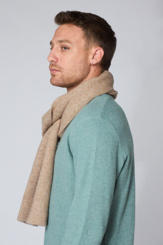 צעיף סרוג - בז'