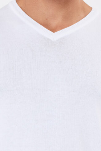 סריג בייסיק צווארון וי - לבן