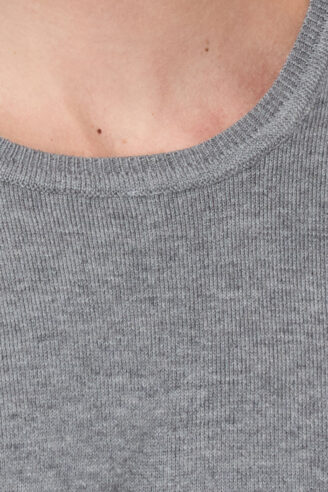 סריג בייסיק צווארון עגול - אפור מלנש