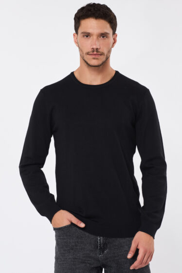 סריג בייסיק צווארון עגול - שחור