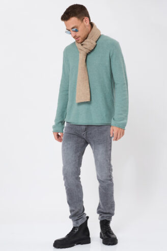 סריג קל סריגת ואפל צווארון עגול - ירוק בהיר