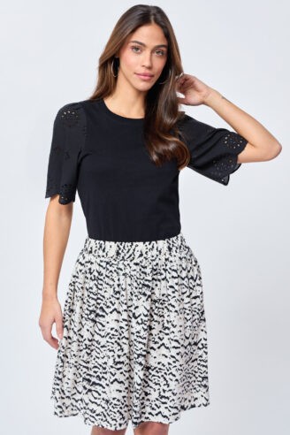 חצאית אריג מודפסת